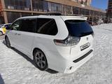 Toyota Sienna 2015 года за 12 500 000 тг. в Семей – фото 4