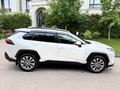 Toyota RAV4 2021 годаүшін15 300 000 тг. в Алматы – фото 2