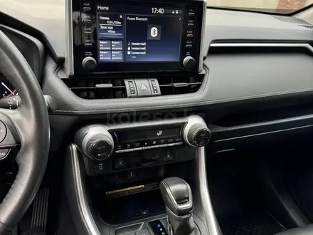 Toyota RAV4 2021 года за 15 300 000 тг. в Алматы – фото 8