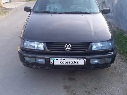Volkswagen Passat 1994 года за 1 200 000 тг. в Тараз – фото 3