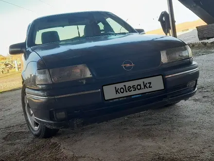 Opel Vectra 1995 года за 800 000 тг. в Шымкент