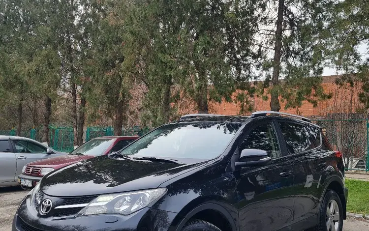 Toyota RAV4 2015 года за 10 500 000 тг. в Шымкент