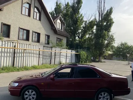 Toyota Camry 1997 года за 3 600 000 тг. в Алматы – фото 5