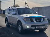 Nissan Pathfinder 2006 года за 7 500 000 тг. в Жезказган