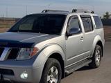 Nissan Pathfinder 2006 года за 7 500 000 тг. в Жезказган – фото 3