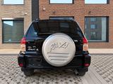 Toyota RAV4 2003 года за 4 800 000 тг. в Алматы – фото 2