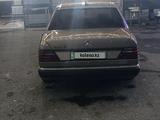 Mercedes-Benz E 200 1989 года за 1 200 000 тг. в Тараз – фото 3