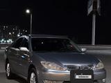 Toyota Camry 2005 годаүшін5 500 000 тг. в Семей – фото 2