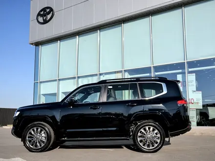 Toyota Land Cruiser Luxe 2025 года за 66 990 000 тг. в Шымкент – фото 3