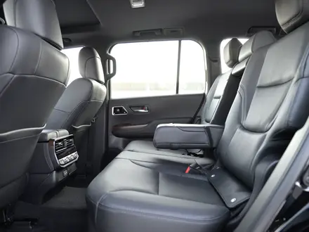 Toyota Land Cruiser Luxe 2025 года за 66 990 000 тг. в Шымкент – фото 12
