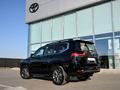 Toyota Land Cruiser Luxe 2025 года за 66 990 000 тг. в Шымкент – фото 2