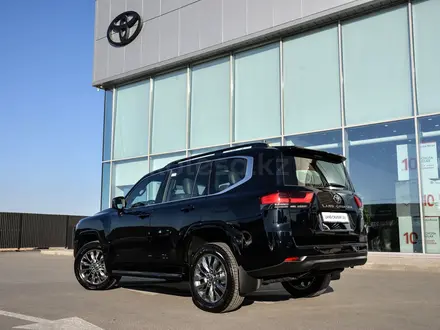 Toyota Land Cruiser Luxe 2025 года за 66 990 000 тг. в Шымкент – фото 2