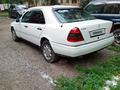 Mercedes-Benz C 200 1995 годаүшін1 800 000 тг. в Усть-Каменогорск – фото 3