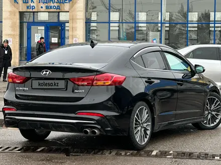 Hyundai Elantra 2017 года за 8 500 000 тг. в Алматы – фото 5