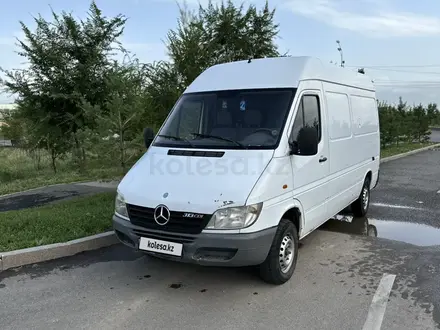 Mercedes-Benz Sprinter 2001 года за 6 500 000 тг. в Алматы – фото 2