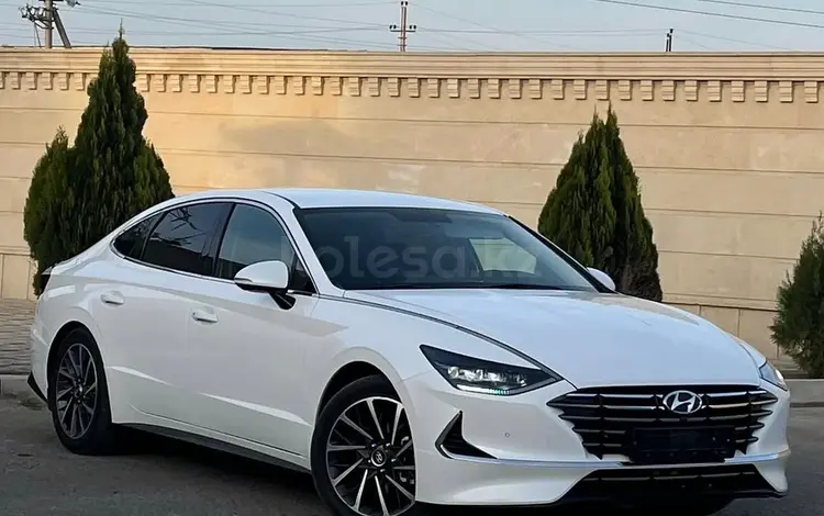 Hyundai Sonata 2020 года за 12 000 000 тг. в Актау