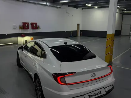 Hyundai Sonata 2020 года за 12 000 000 тг. в Актау – фото 5