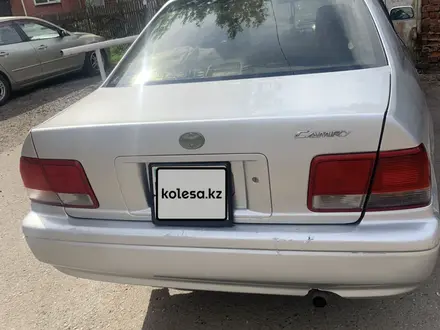 Toyota Camry 1995 годаүшін2 300 000 тг. в Усть-Каменогорск – фото 4