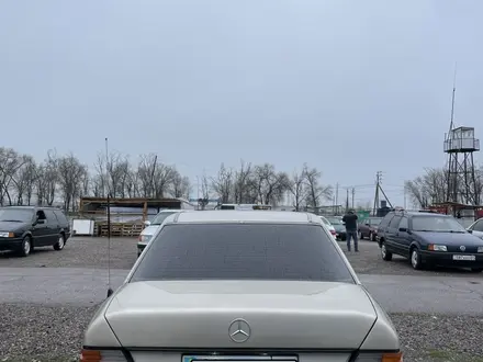 Mercedes-Benz E 280 1993 годаүшін2 150 000 тг. в Алматы