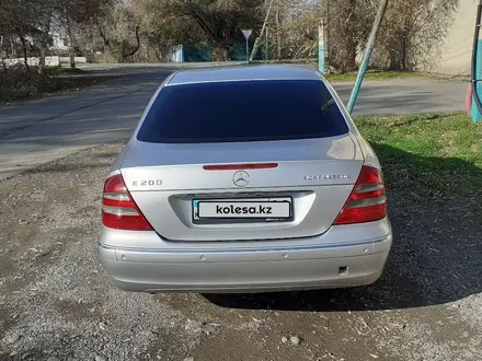 Mercedes-Benz E 200 2004 года за 5 000 000 тг. в Тараз – фото 2