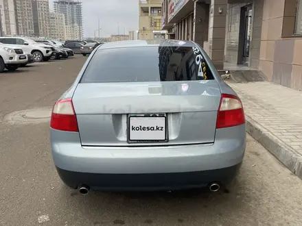 Audi A4 2001 года за 2 200 000 тг. в Актау – фото 4