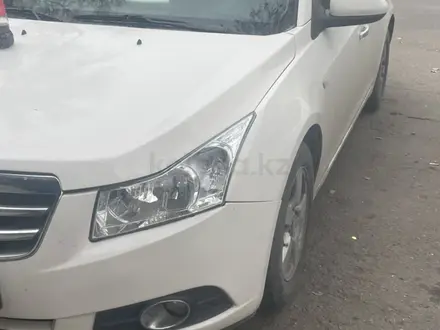 Chevrolet Cruze 2009 года за 3 000 000 тг. в Тараз – фото 6