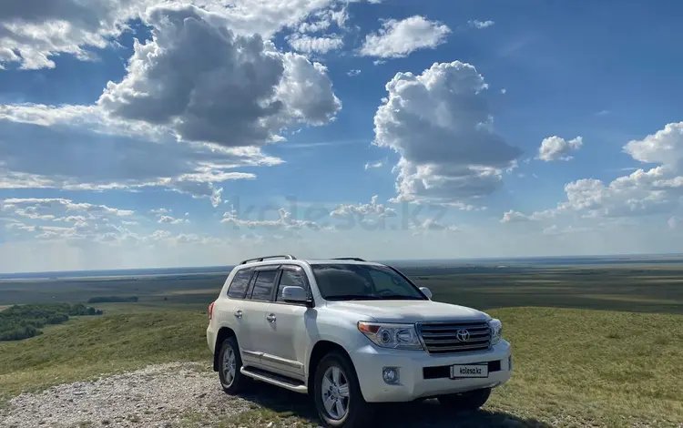 Toyota Land Cruiser 2014 года за 26 500 000 тг. в Астана