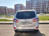 Hyundai Santa Fe 2011 годаүшін7 200 000 тг. в Астана – фото 4