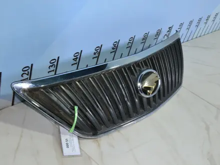 Решетка радиатора Lexus RX330 за 16 000 тг. в Тараз – фото 3