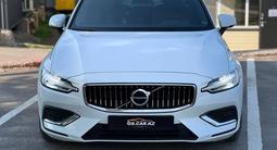 Volvo S60 2022 года за 11 700 000 тг. в Алматы – фото 4