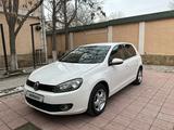 Volkswagen Golf 2010 года за 4 500 000 тг. в Алматы