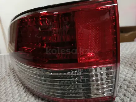 Задние фонари Toyota Sienna 2001-2003 за 14 000 тг. в Астана – фото 8