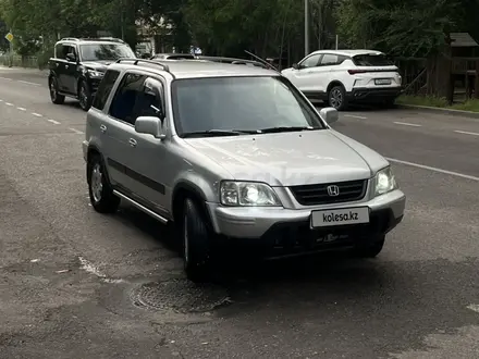 Honda CR-V 2000 года за 3 900 000 тг. в Алматы – фото 8