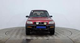 Toyota RAV4 1995 года за 2 220 000 тг. в Астана – фото 2