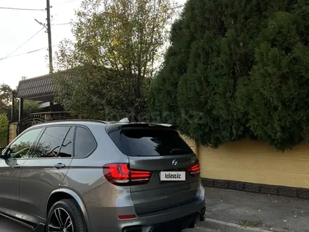 BMW X5 2015 года за 22 600 000 тг. в Алматы – фото 7