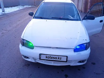 Hyundai Accent 1997 года за 600 000 тг. в Алматы – фото 4