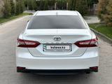 Toyota Camry 2021 года за 15 000 000 тг. в Шымкент – фото 4