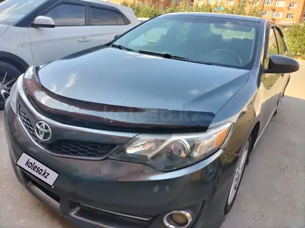 Toyota Camry 2012 года за 4 450 000 тг. в Актобе – фото 2