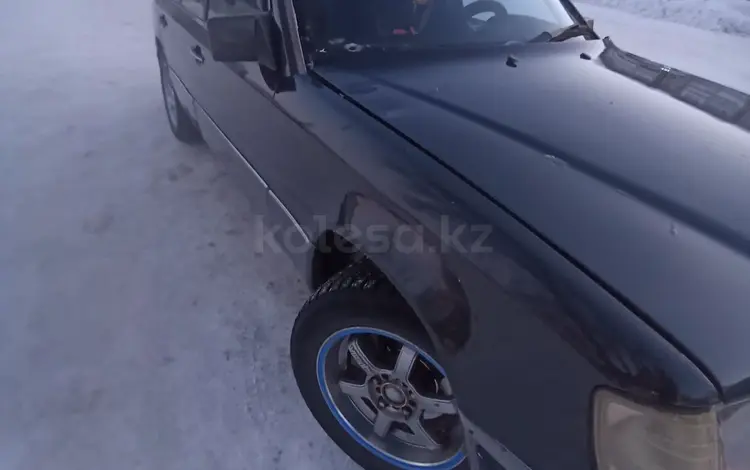 Mercedes-Benz E 220 1990 года за 1 200 000 тг. в Петропавловск