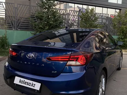 Hyundai Elantra 2019 года за 7 450 000 тг. в Актобе – фото 7