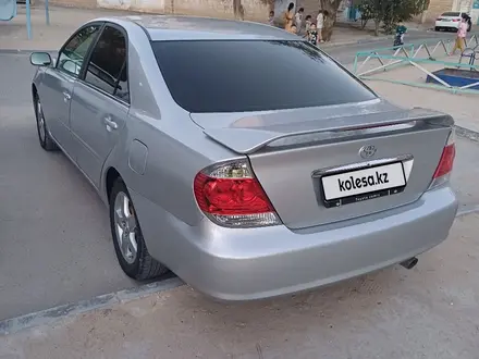 Toyota Camry 2005 года за 5 300 000 тг. в Жанаозен – фото 3