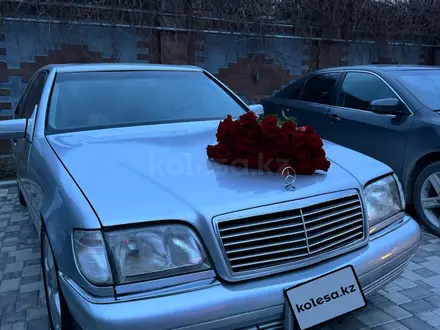 Mercedes-Benz S 500 1997 года за 4 600 000 тг. в Актау