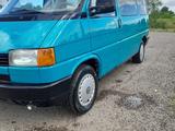 Volkswagen Caravelle 1994 годаүшін4 700 000 тг. в Кокшетау