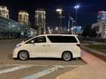 Toyota Alphard 2010 годаүшін11 000 000 тг. в Казалинск