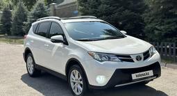 Toyota RAV4 2015 года за 10 800 000 тг. в Алматы