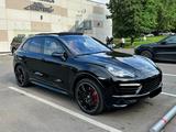 Porsche Cayenne 2012 года за 18 500 000 тг. в Алматы