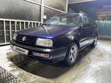 Volkswagen Vento 1995 года за 1 150 000 тг. в Алматы – фото 4