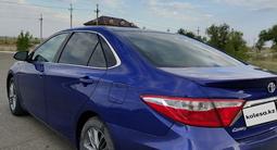 Toyota Camry 2015 года за 6 199 000 тг. в Атырау – фото 2