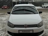Volkswagen Polo 2015 года за 3 550 000 тг. в Алматы – фото 2