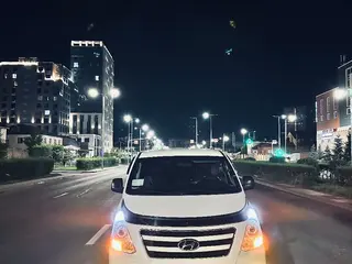 Hyundai H1, 2009